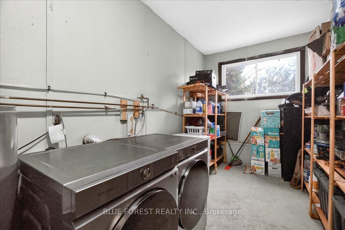 148 Main Street • West Elgin, ON photo 33
