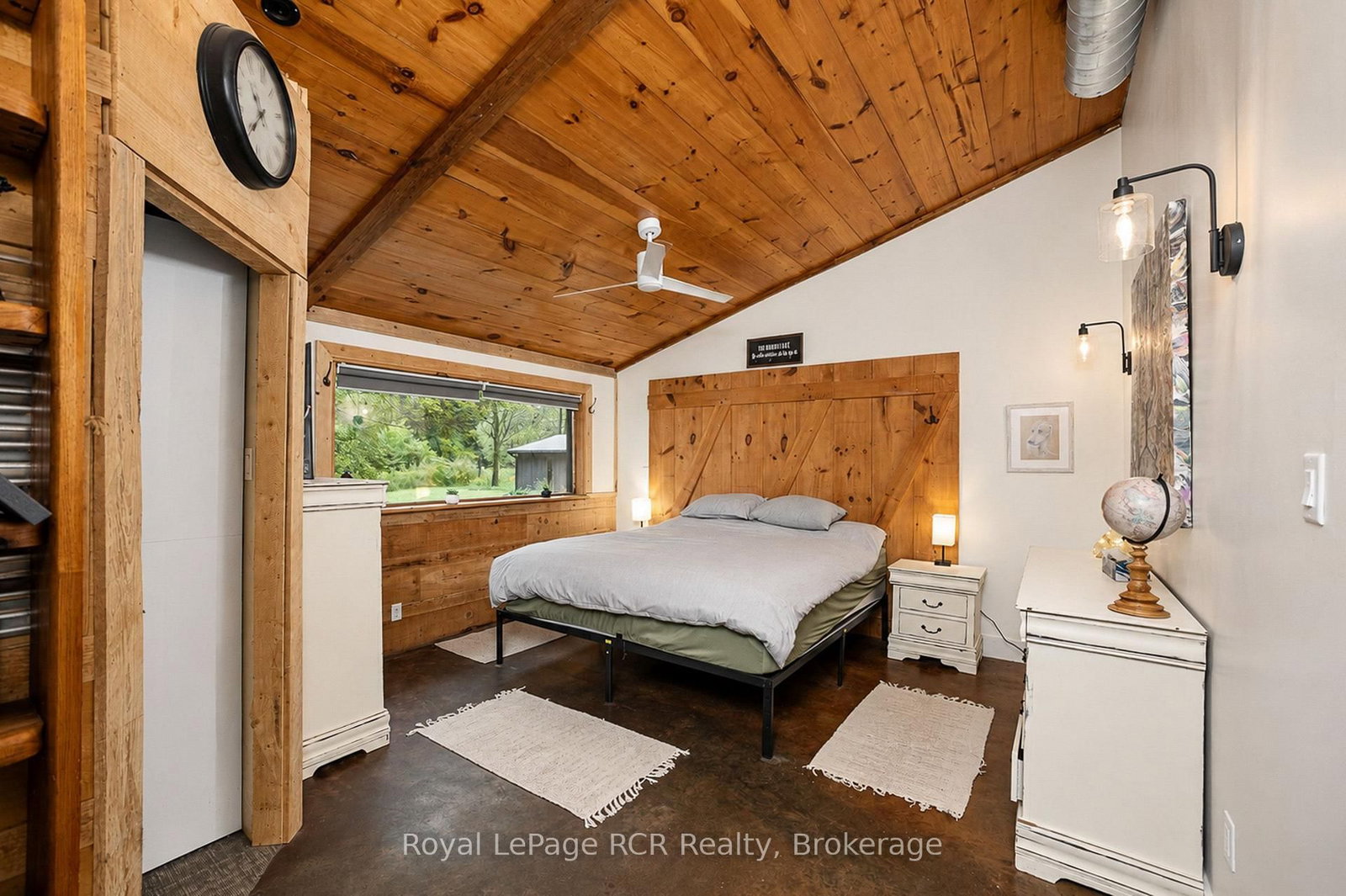 585216 Sideroad 10A • Grey Highlands, ON photo 12