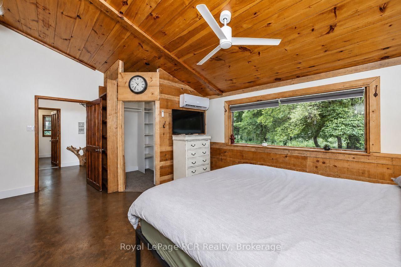 585216 Sideroad 10A • Grey Highlands, ON photo 13