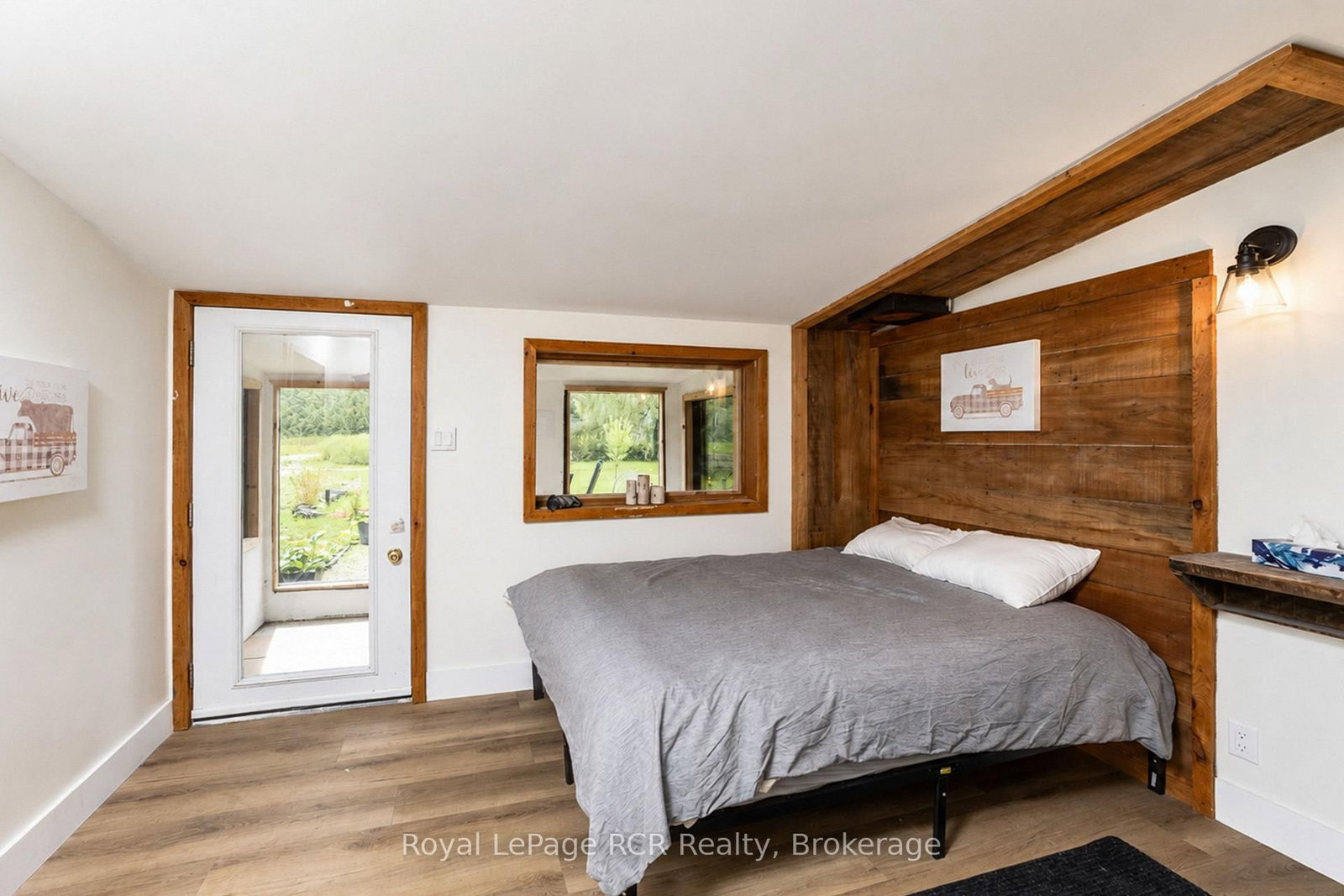 585216 Sideroad 10A • Grey Highlands, ON photo 14