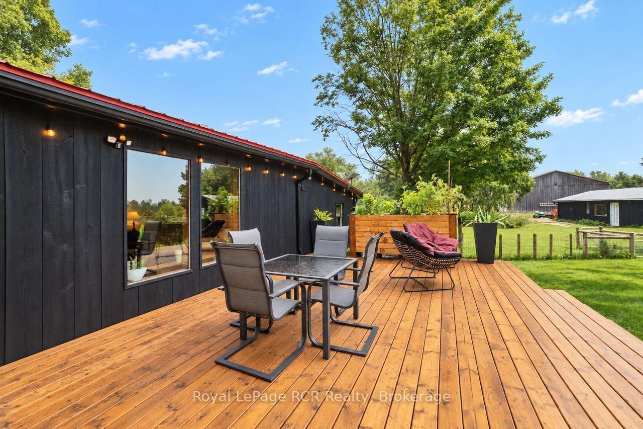 585216 Sideroad 10A • Grey Highlands, ON photo 25