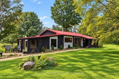 585216 Sideroad 10A • Grey Highlands, ON photo 3