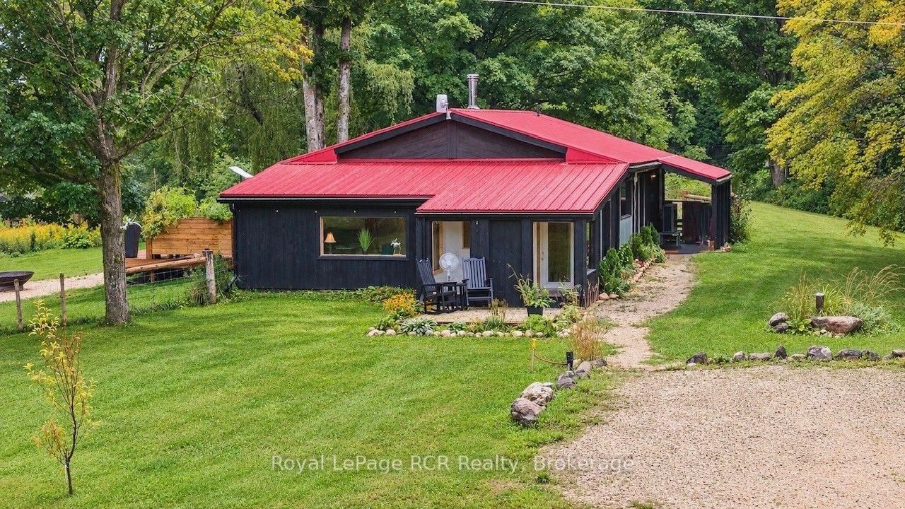 585216 Sideroad 10A • Grey Highlands, ON photo 35
