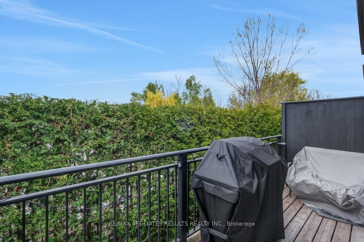 78 Songbird Private • Ottawa, ON photo 34