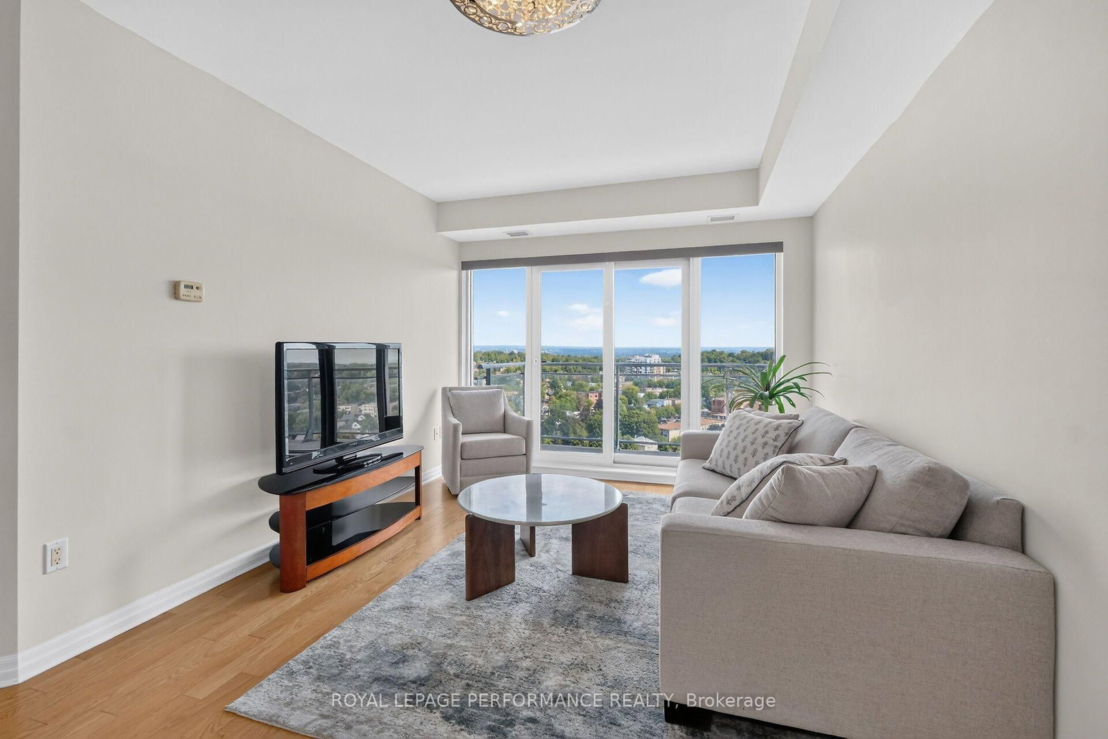 90 Landry Street • #1606 • Ottawa, ON photo 13
