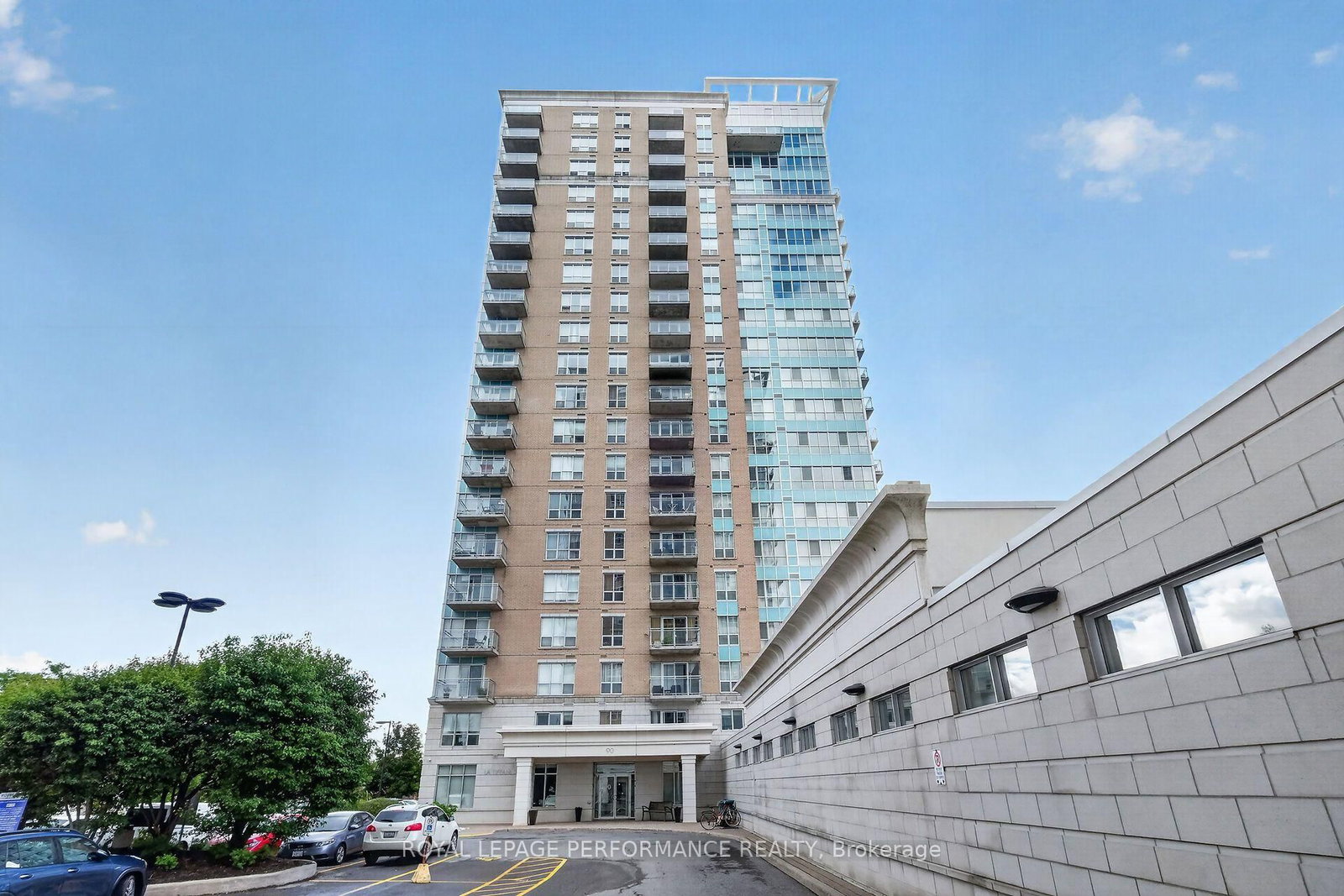 90 Landry Street • #1606 • Ottawa, ON photo 2