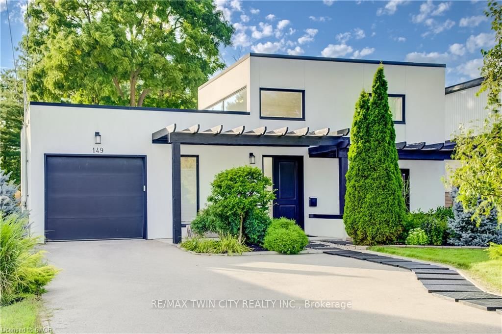 149 WOOLWICH Street • Waterloo, ON photo 1