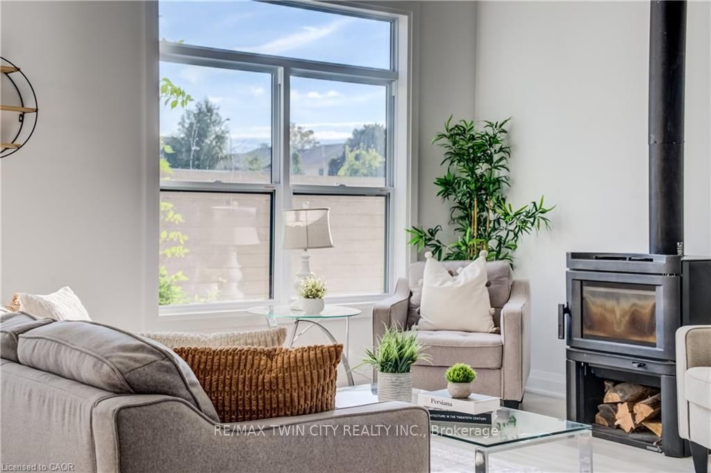 149 WOOLWICH Street • Waterloo, ON photo 19