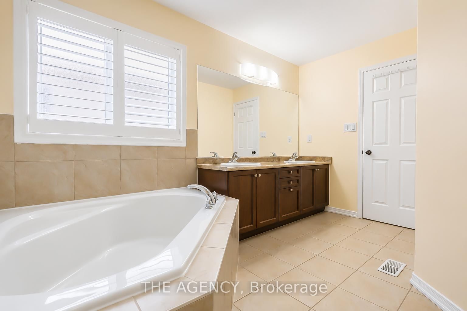 26 Pollard Street • Brantford, ON photo 32