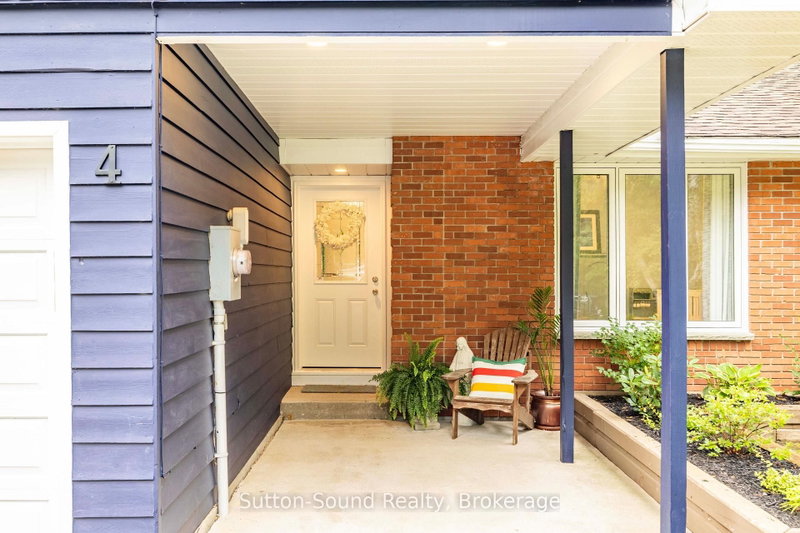 4 Maplewood Drive