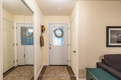 4 Maplewood Drive • South Bruce Peninsula, ON photo 4