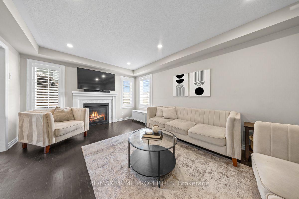 350 Sweetfern Crescent • Ottawa, ON photo 8