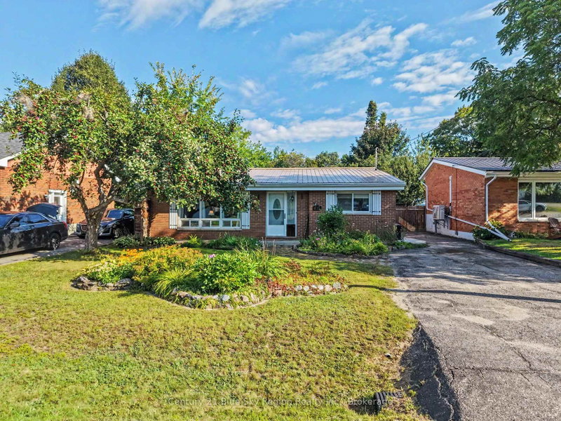 328 McKenzie Avenue