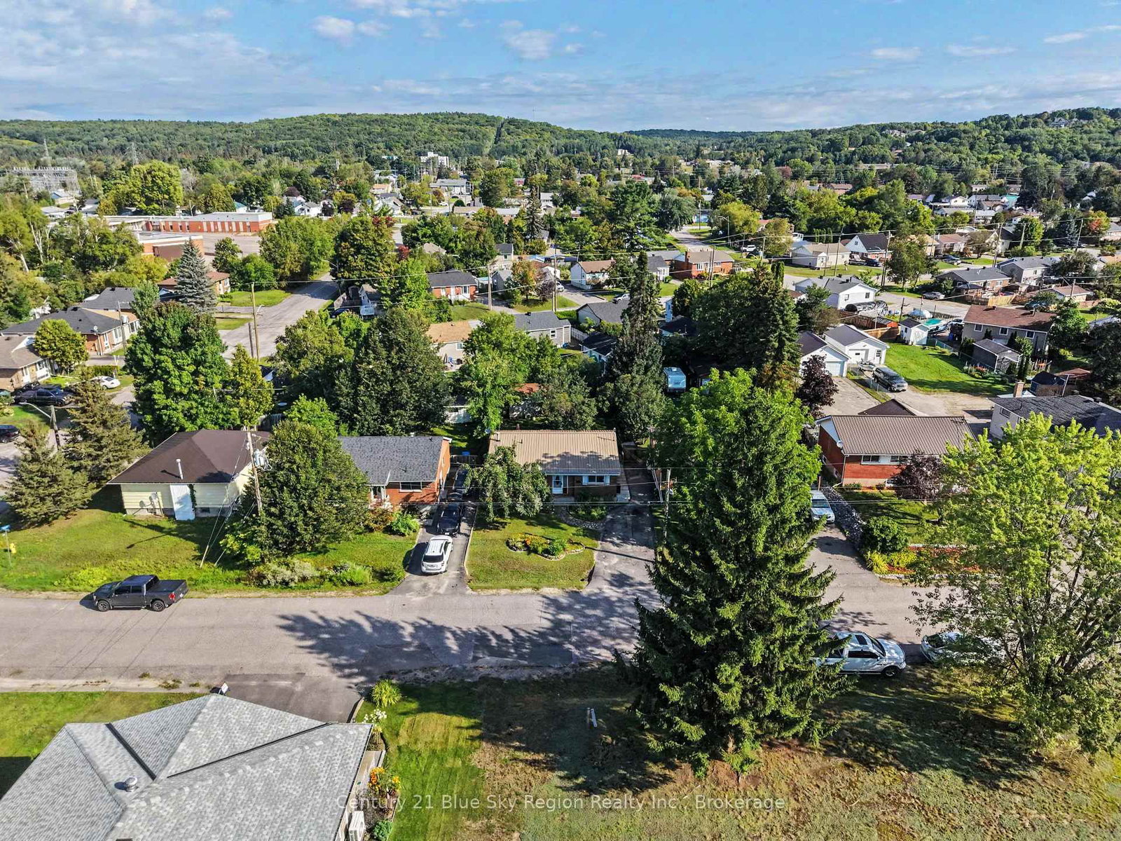 328 Mckenzie Avenue • North Bay, ON photo 37