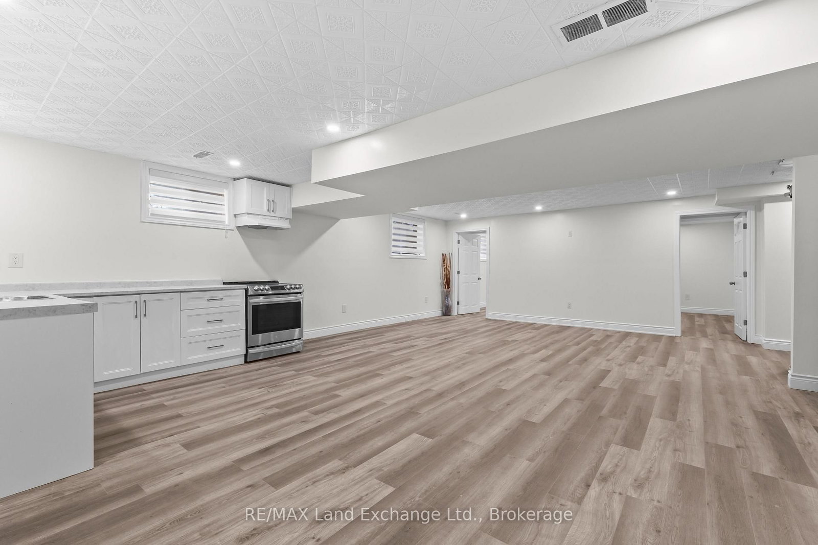 849 Sumpton Street • Saugeen Shores, ON photo 36