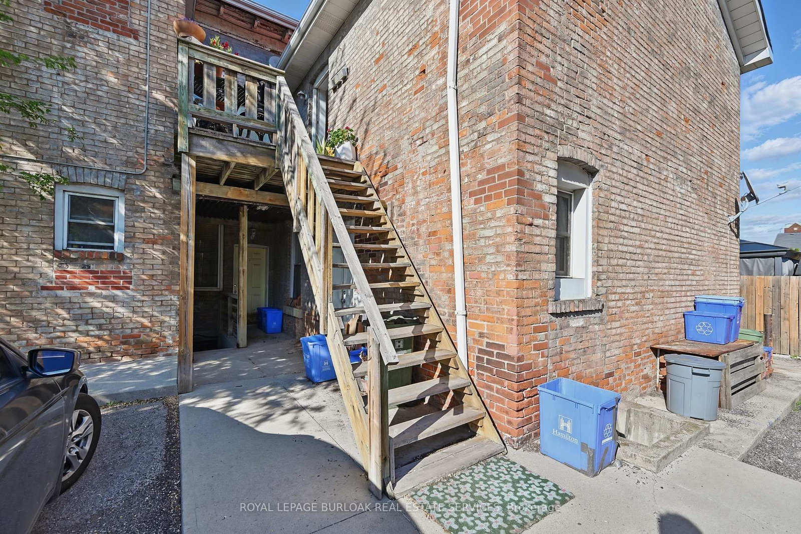 55 Barton Street W • Hamilton, ON photo 24