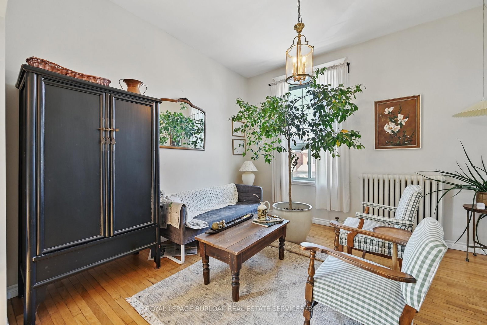 55 Barton Street W • Hamilton, ON photo 4