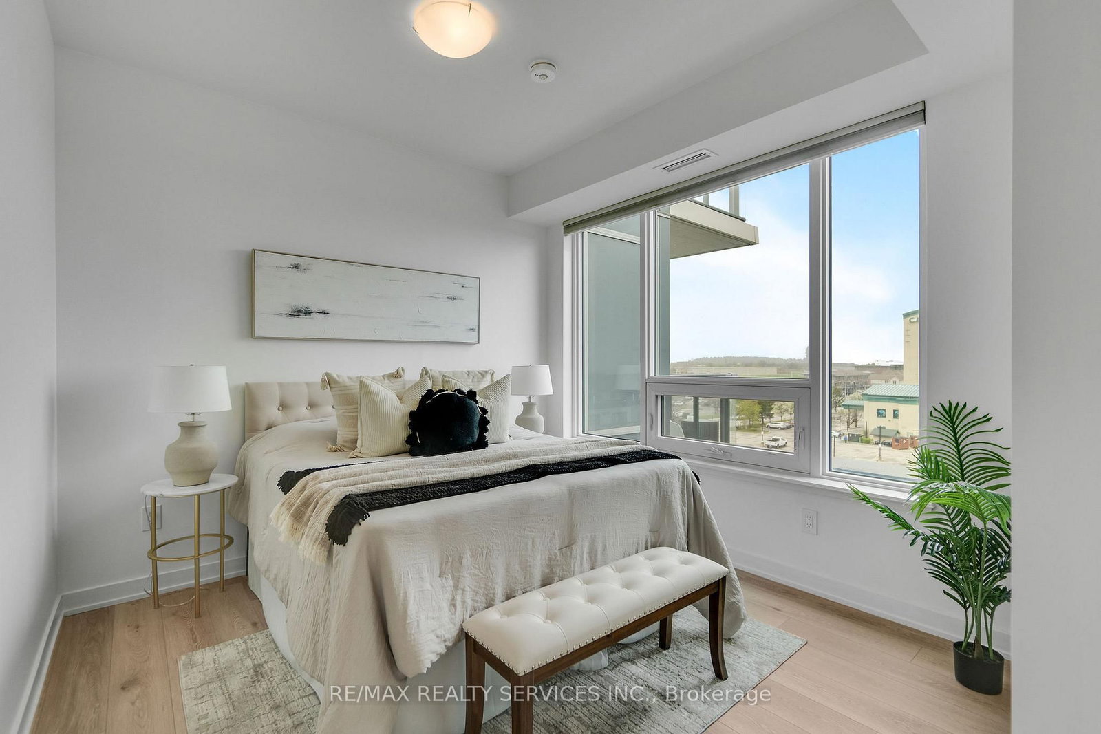 385 Winston Road • #505 • Grimsby, ON photo 11