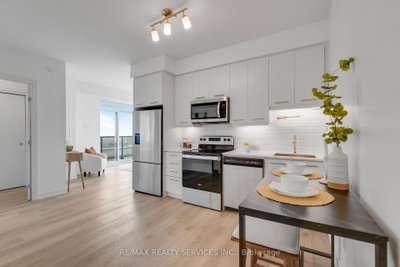 385 Winston Road • #505 • Grimsby, ON photo 6