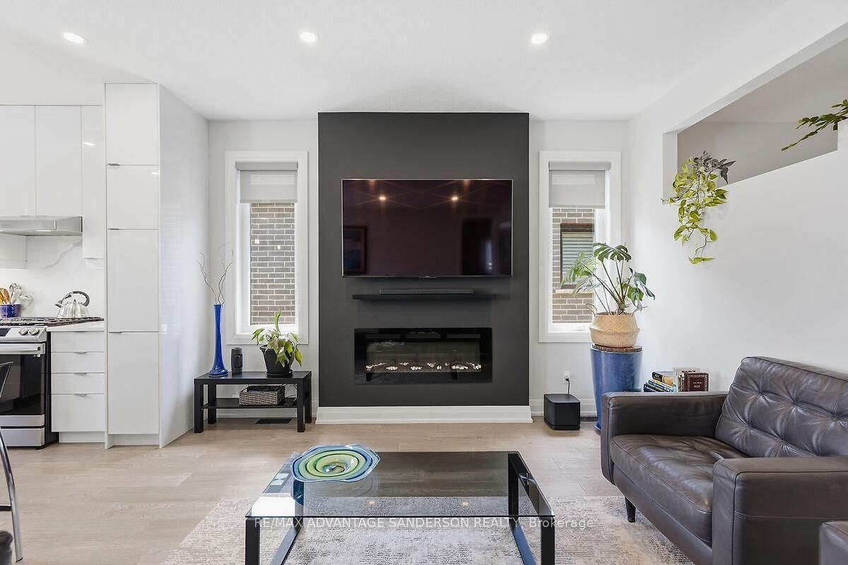 383 Daventry Way • #26 • Middlesex Centre, ON photo 20