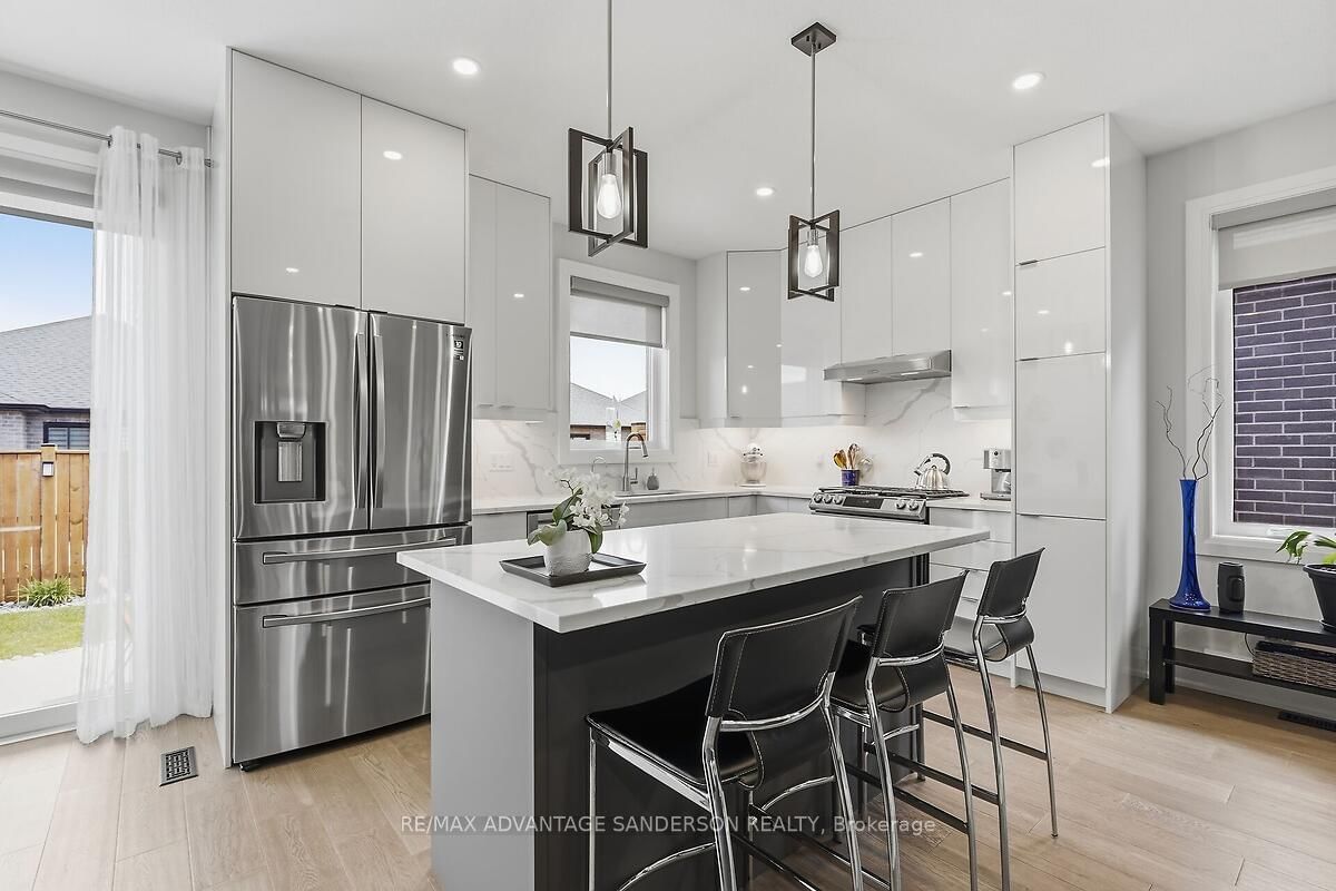 383 Daventry Way • #26 • Middlesex Centre, ON photo 23