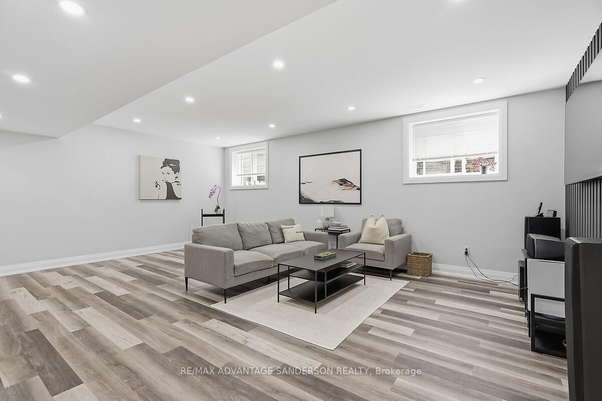 383 Daventry Way • #26 • Middlesex Centre, ON photo 38