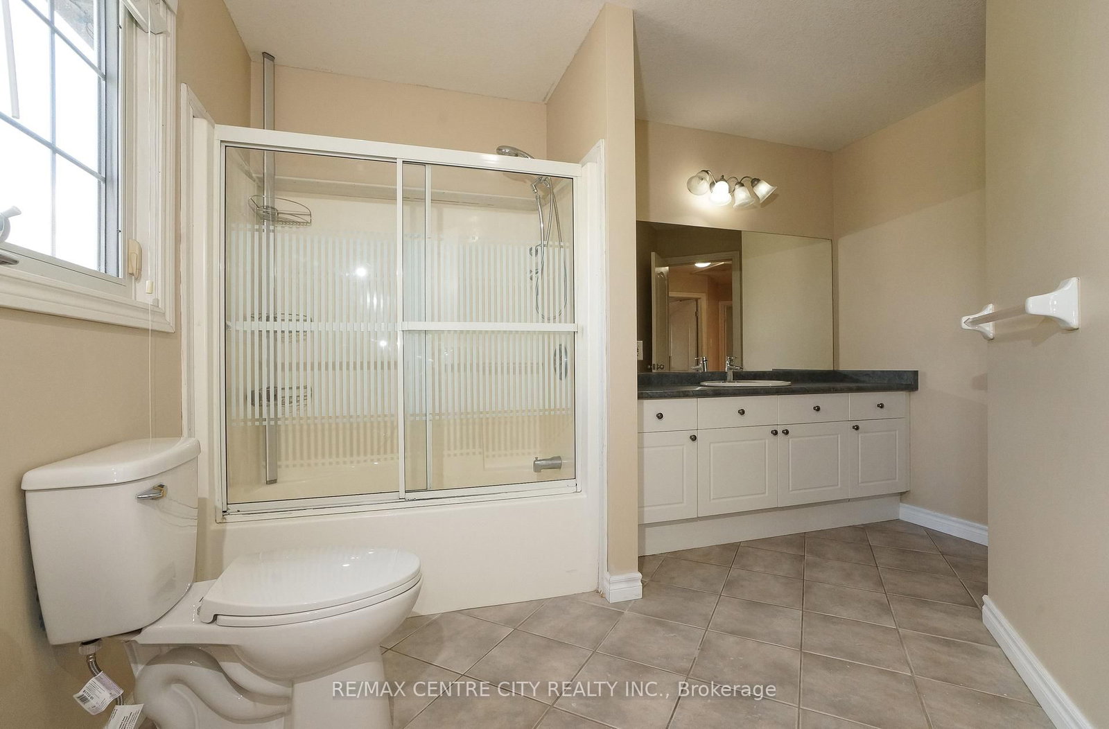 742 Marigold Street • London North, ON photo 18
