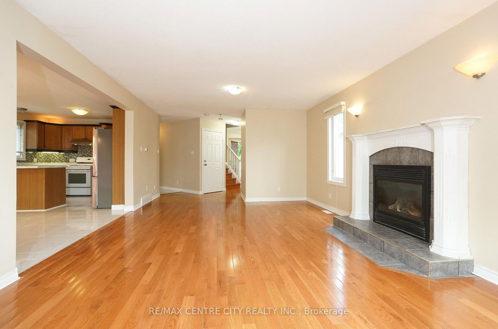 742 Marigold Street • London North, ON photo 4