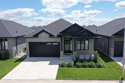 Detached House for sale at 26-383 Daventry Way, Middlesex Centre, Ontario, N0L 1R0 - Kilworth - MLS: X13731650