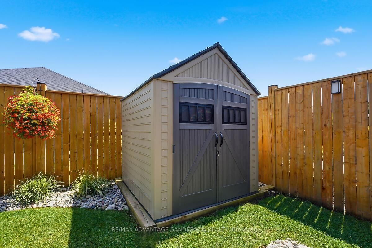 383 Daventry Way • #26 • Middlesex Centre, ON photo 10