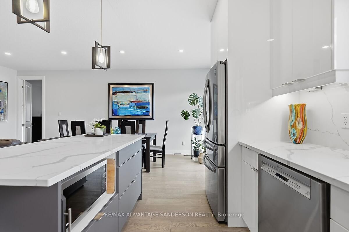 383 Daventry Way • #26 • Middlesex Centre, ON photo 27