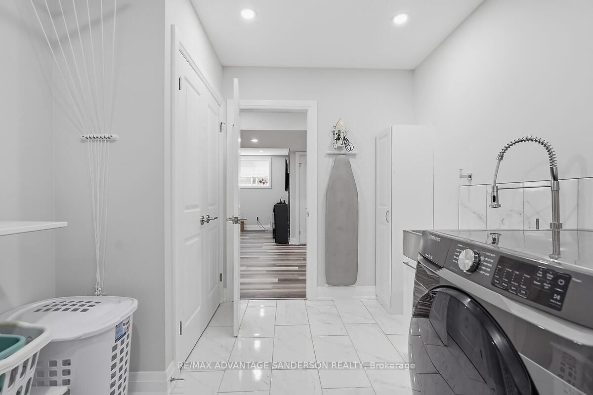 383 Daventry Way • #26 • Middlesex Centre, ON photo 46