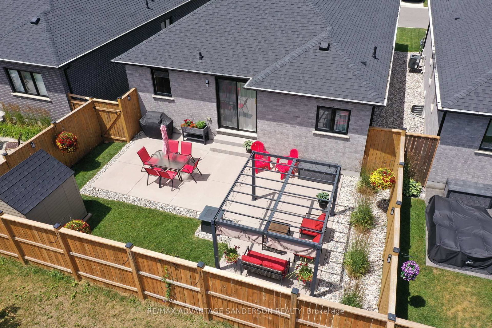 383 Daventry Way • #26 • Middlesex Centre, ON photo 6