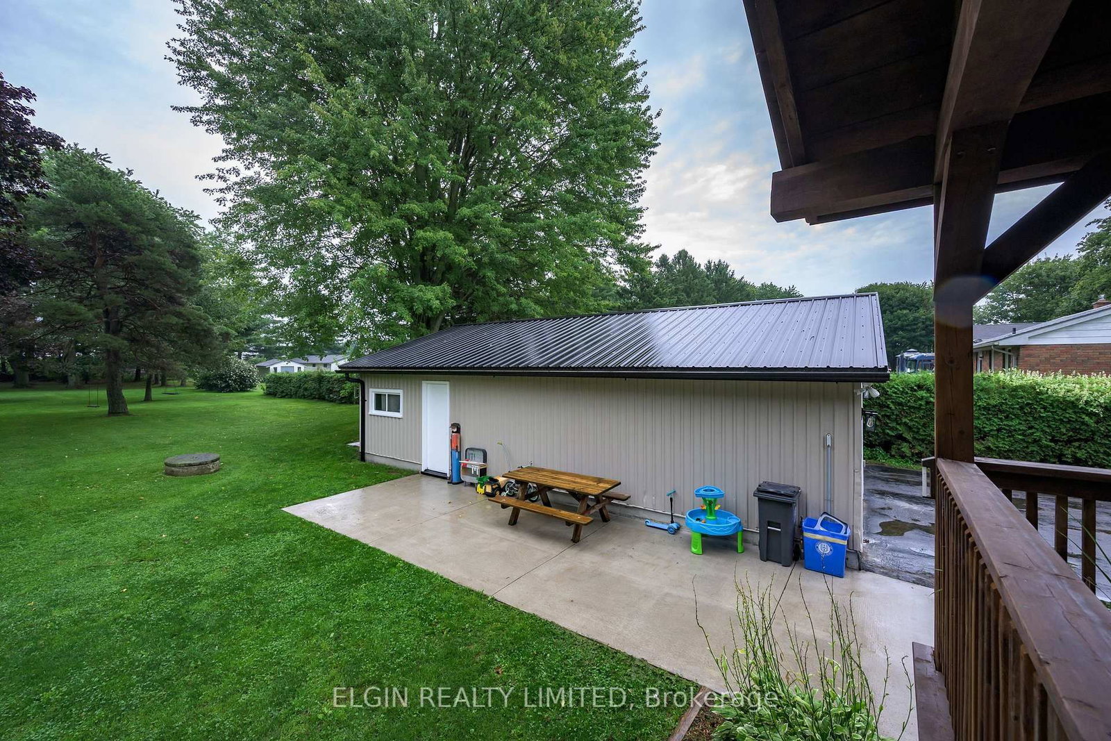 5846 FAIRVIEW Road • Central Elgin, ON photo 12