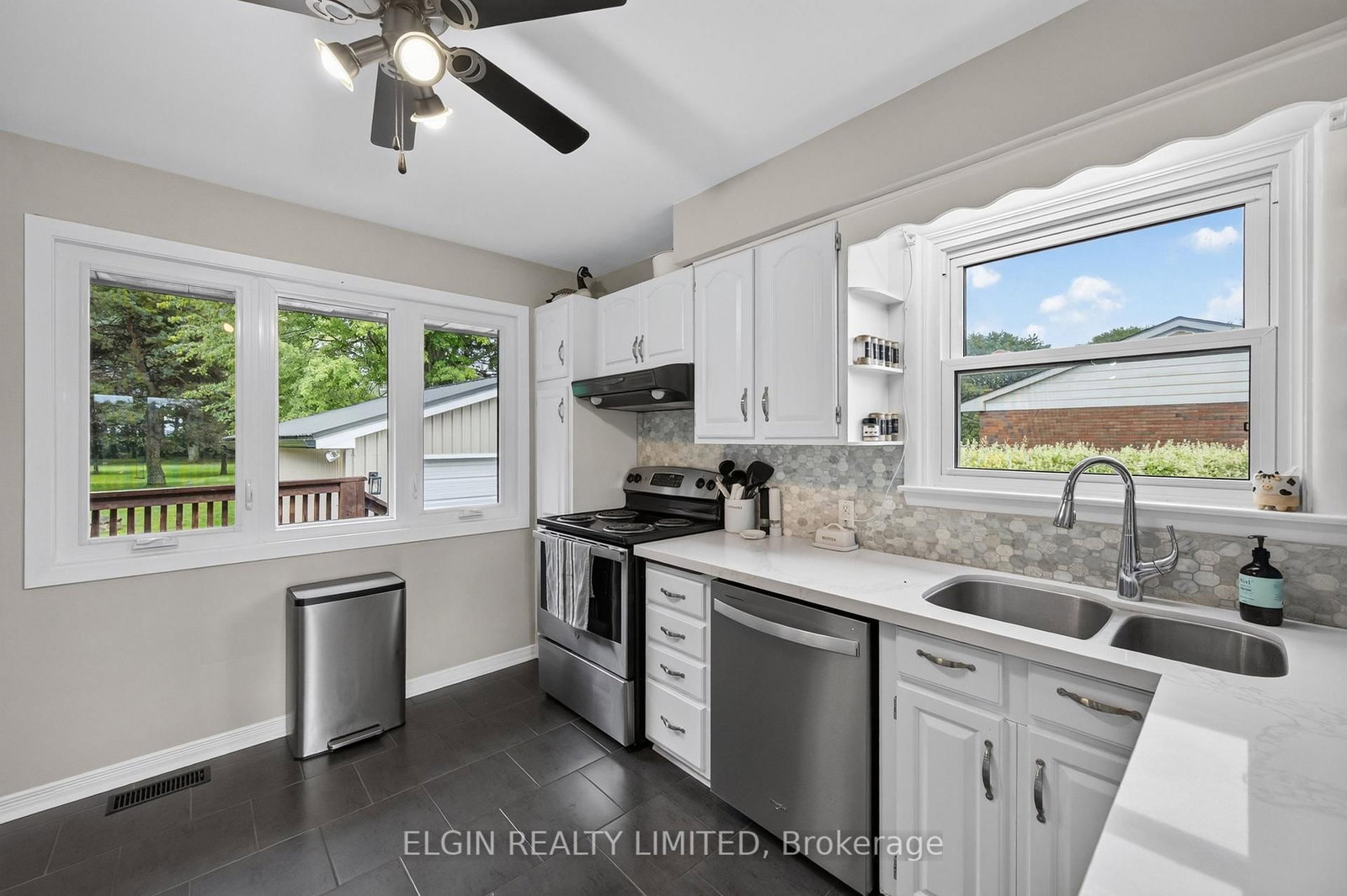 5846 FAIRVIEW Road • Central Elgin, ON photo 26