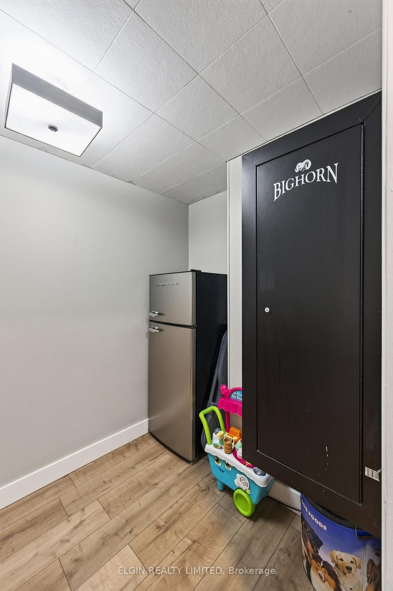 5846 FAIRVIEW Road • Central Elgin, ON photo 47