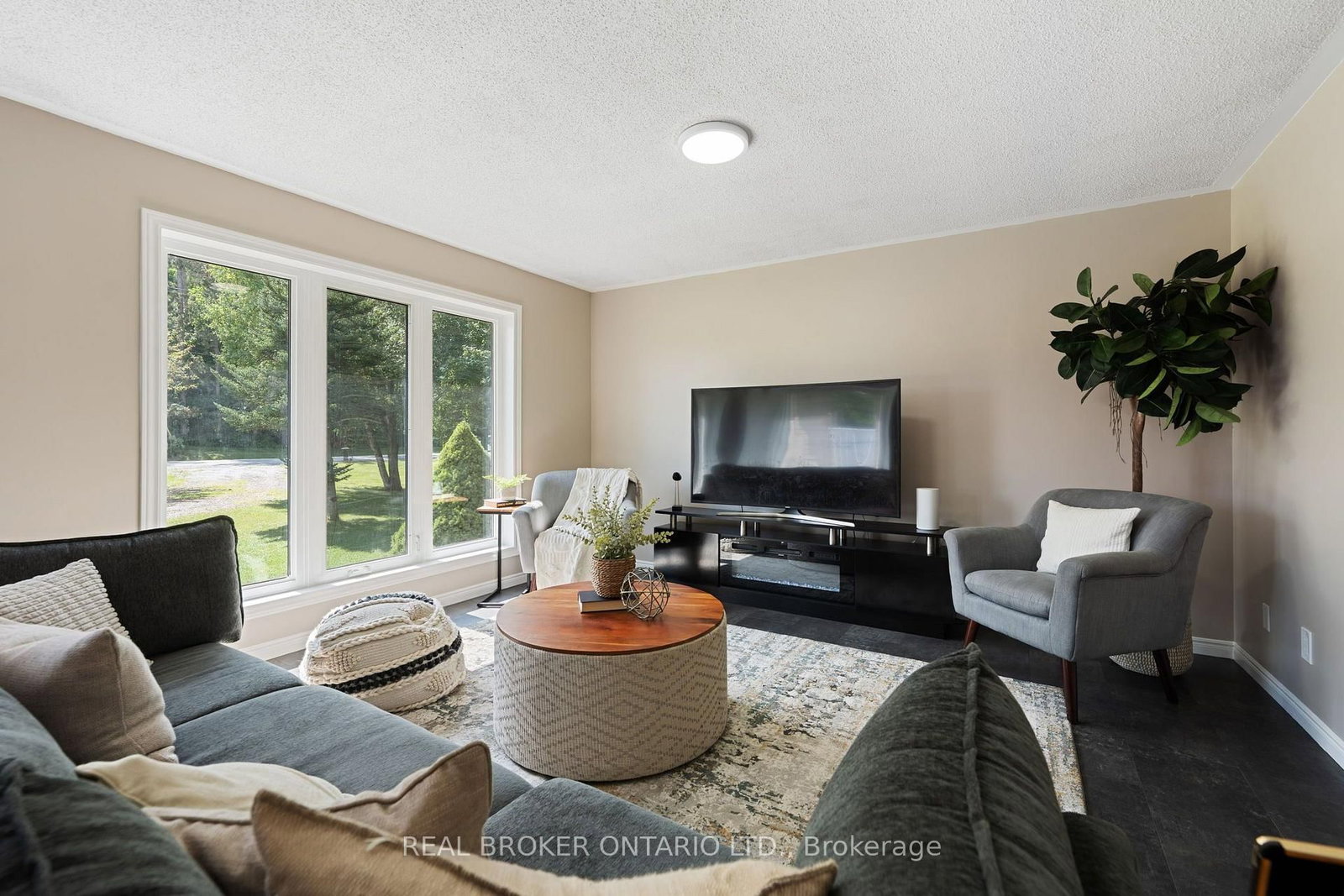 553 NORFOLK COUNTY ROAD 21 • Norfolk, ON photo 10