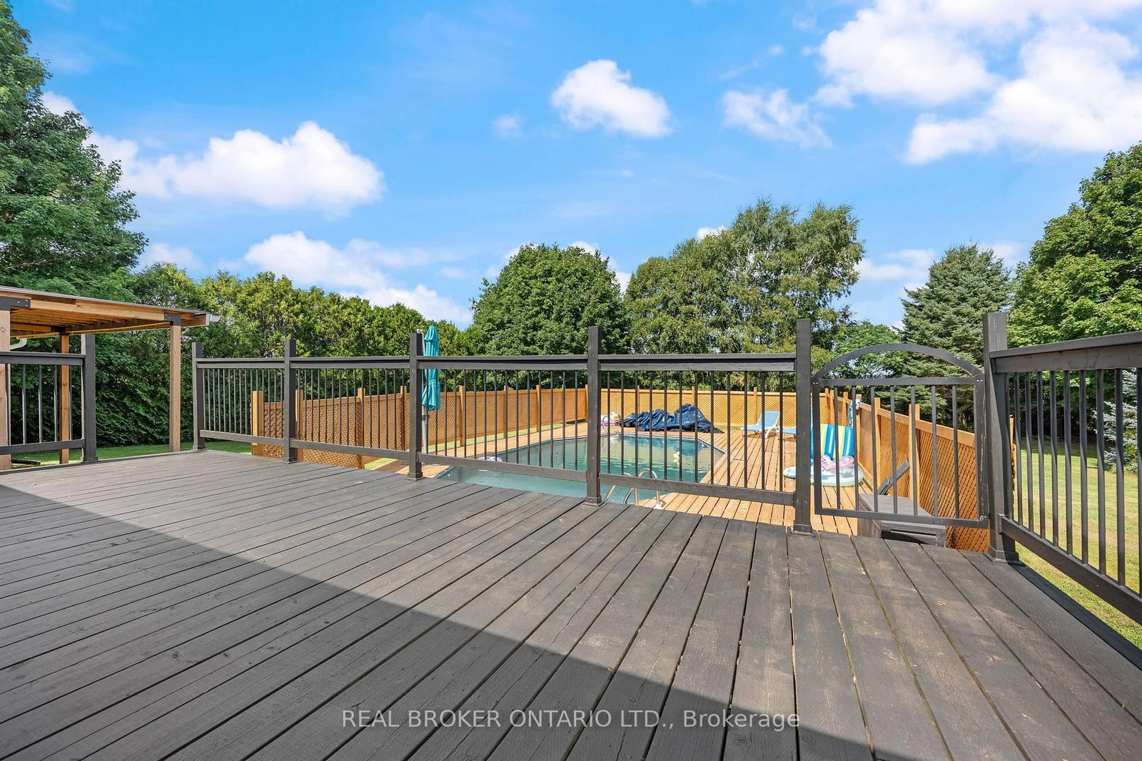 553 NORFOLK COUNTY ROAD 21 • Norfolk, ON photo 28