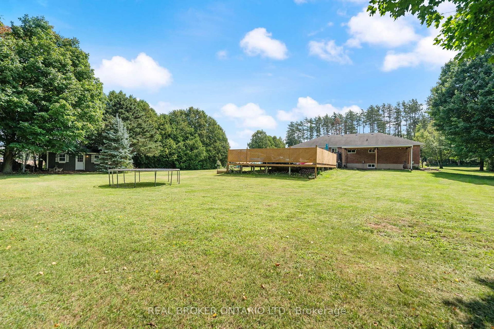 553 NORFOLK COUNTY ROAD 21 • Norfolk, ON photo 30