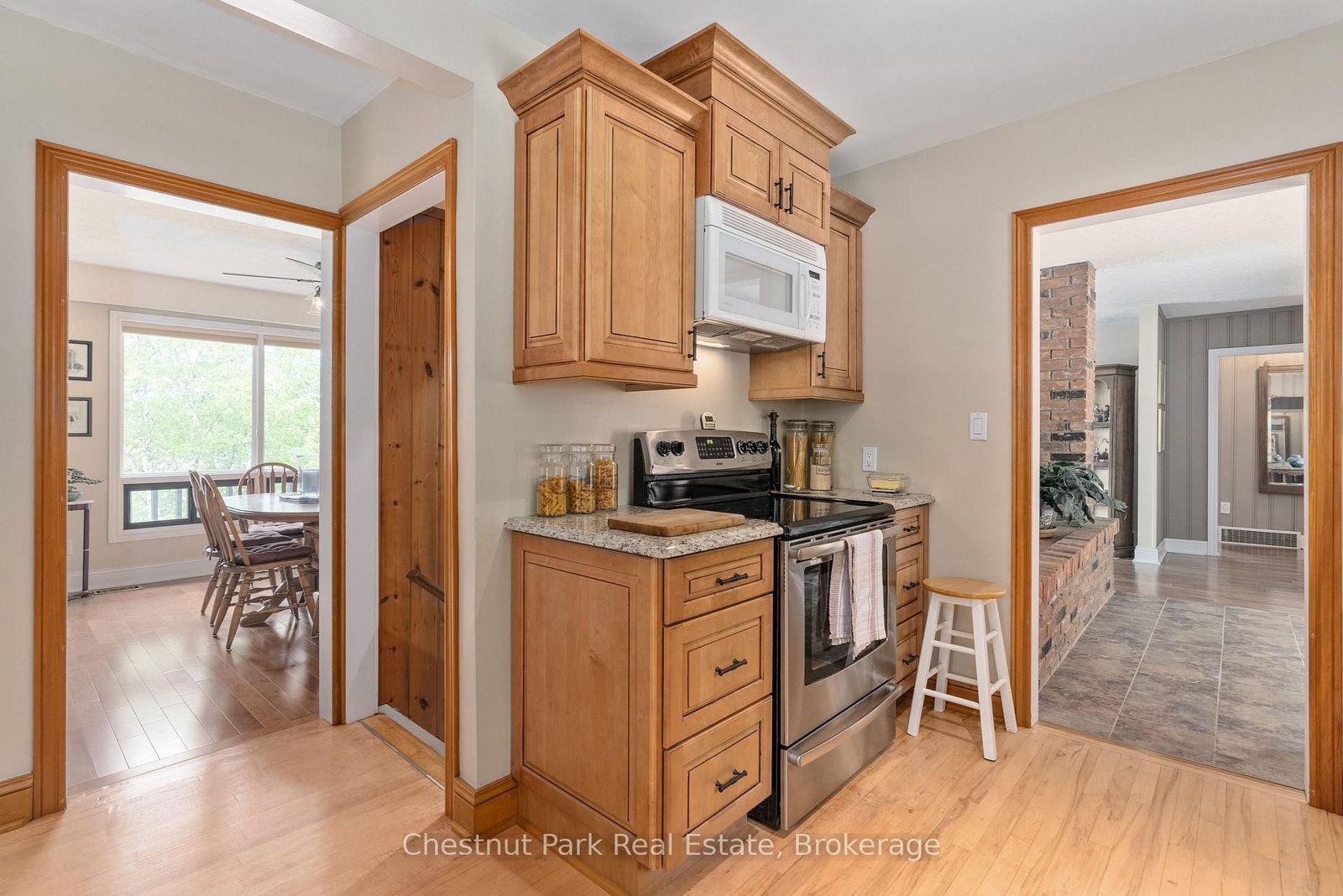 652 North Waseosa Lake Road • Huntsville, ON photo 15