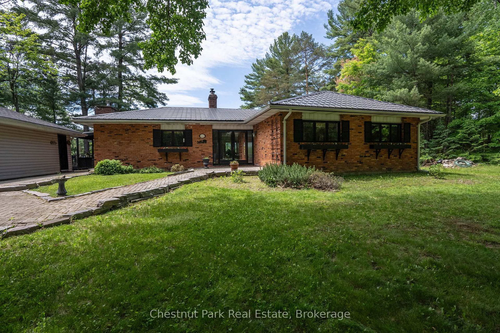 652 North Waseosa Lake Road • Huntsville, ON photo 5