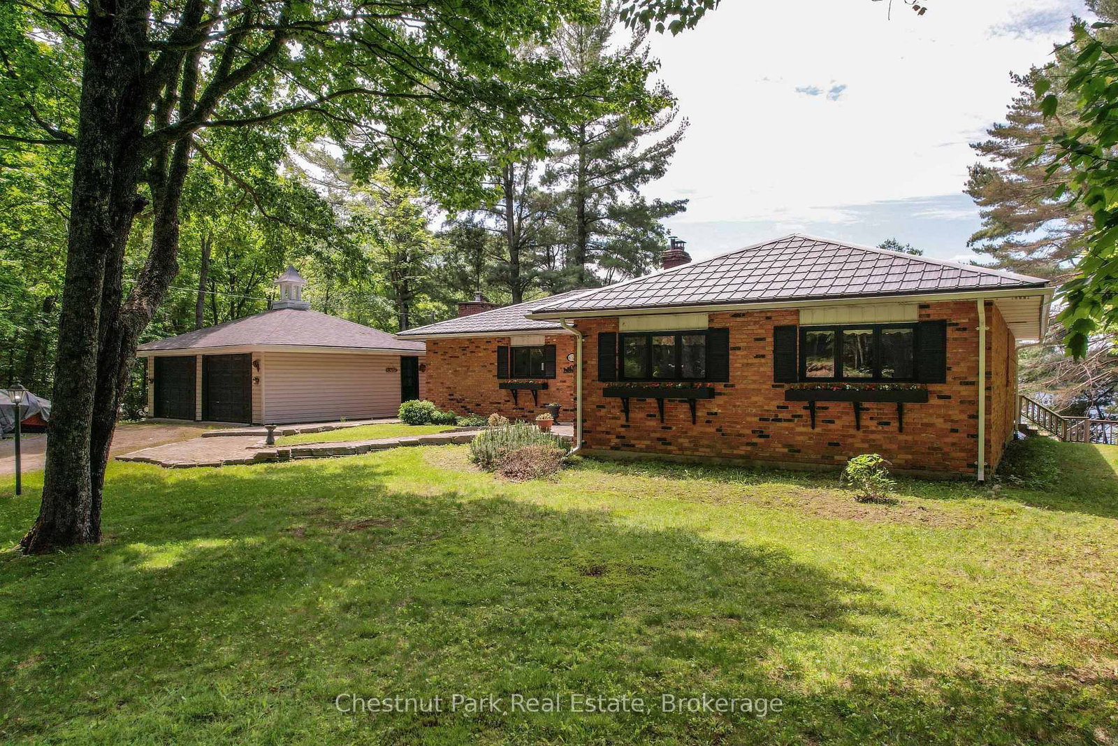 652 North Waseosa Lake Road • Huntsville, ON photo 6