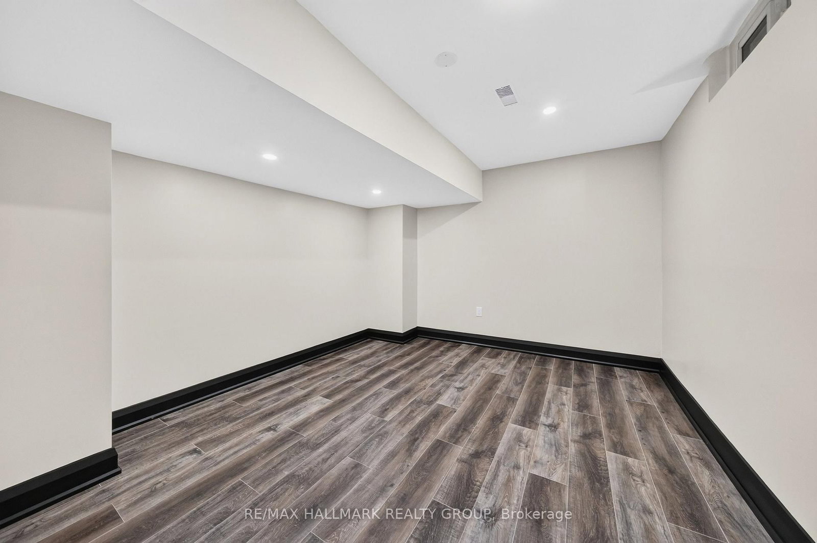 1647 Boyer Road • Ottawa, ON photo 47