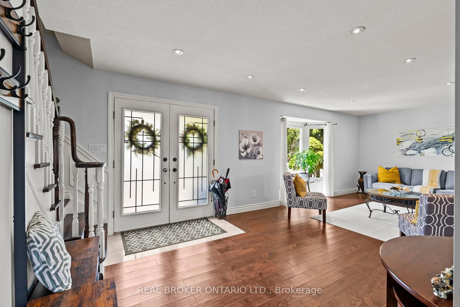 87 Monte Drive • Hamilton, ON photo 6