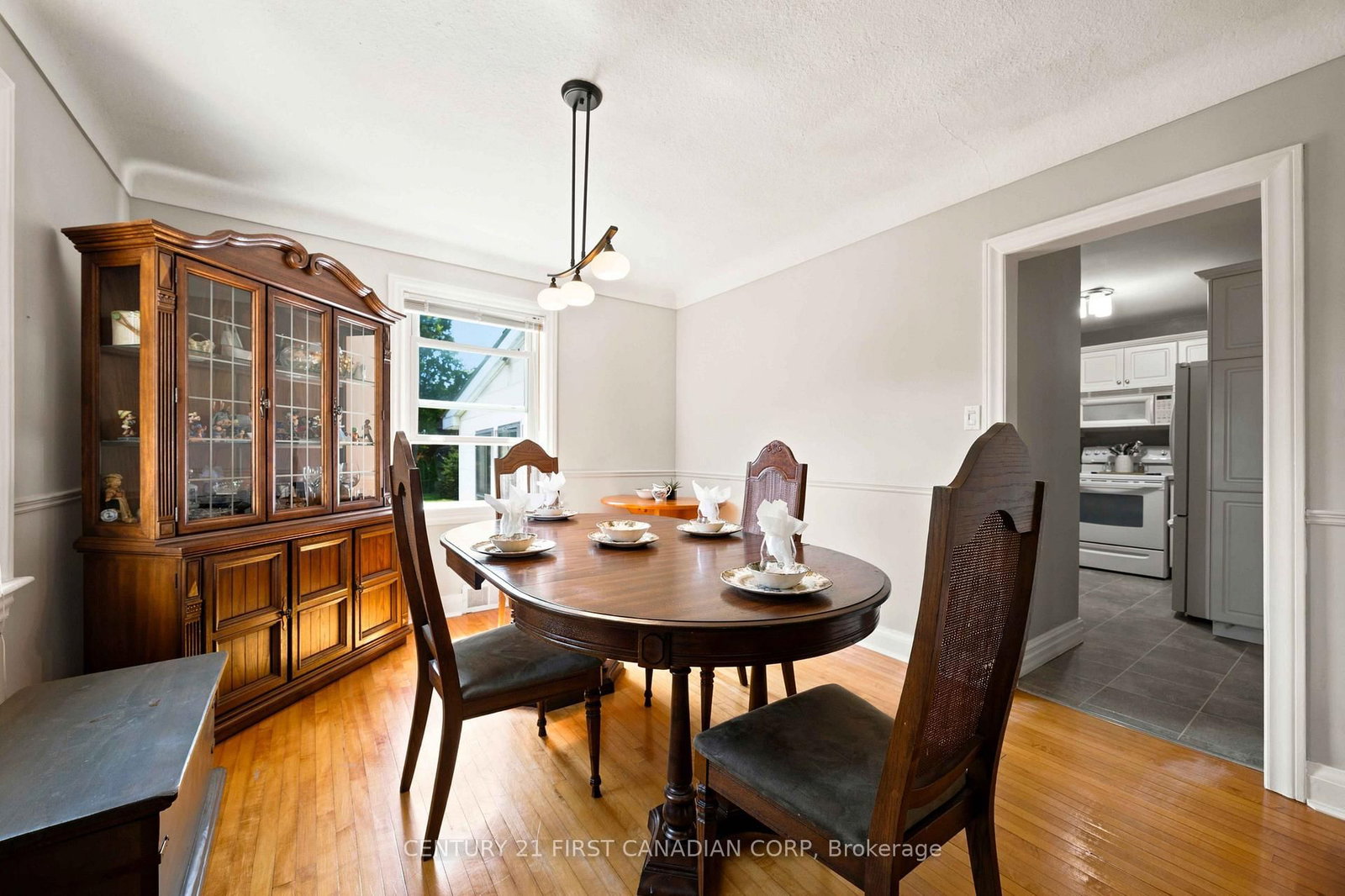 1027 London Road • Sarnia, ON photo 13