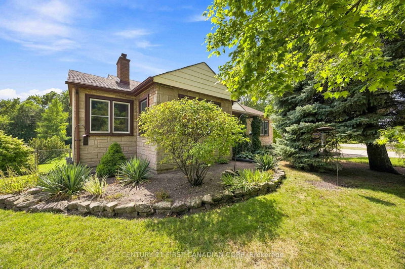 1027 London Road