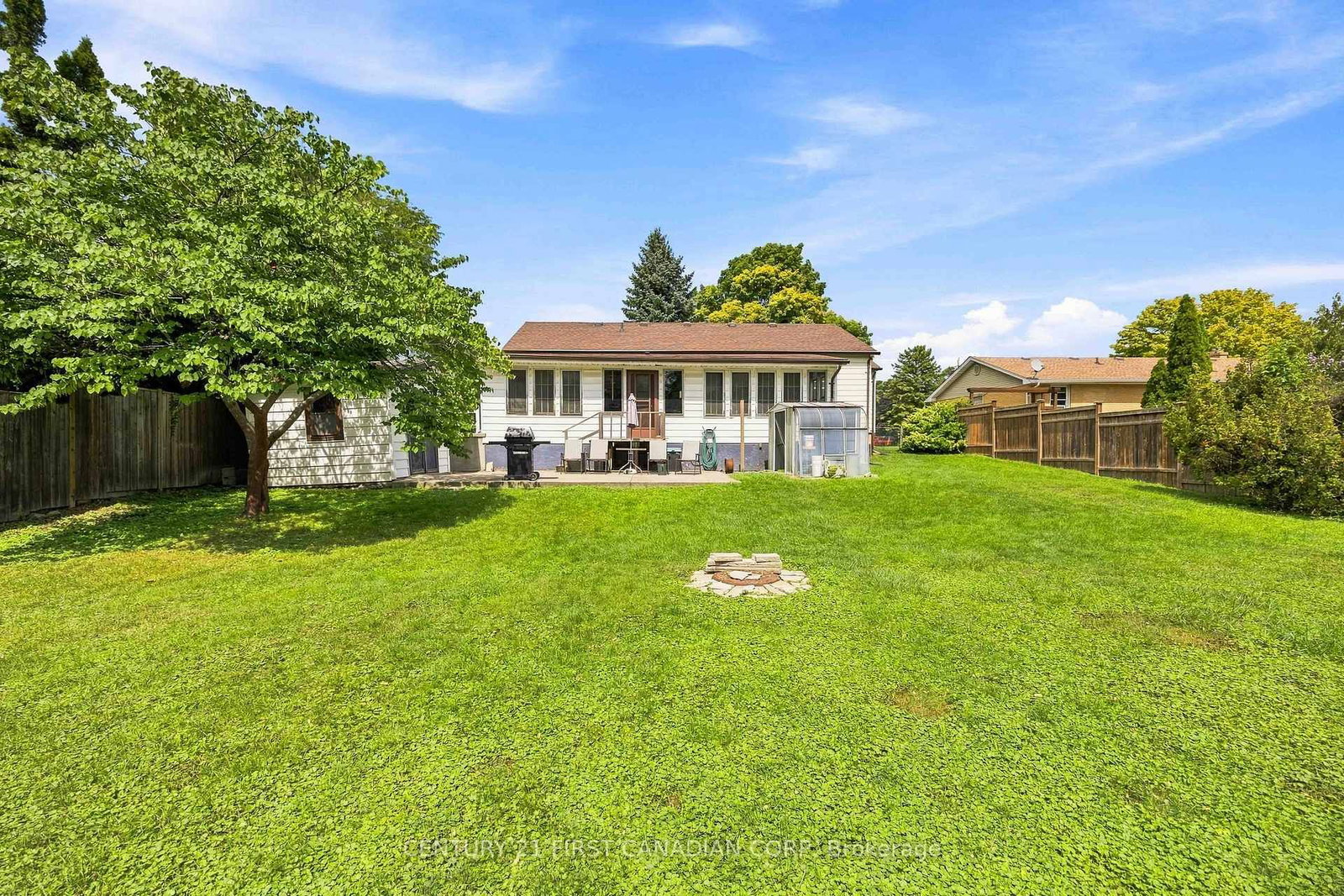 1027 London Road • Sarnia, ON photo 35