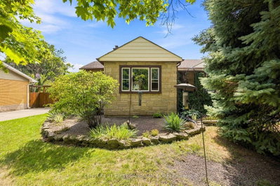 1027 London Road • Sarnia, ON photo 4
