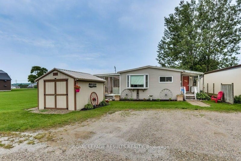 24 Pineview Avenue
