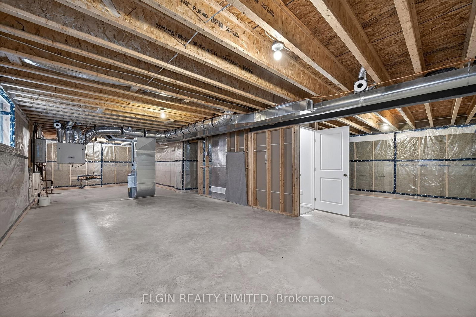 92 Renaissance Drive • St. Thomas, ON photo 16